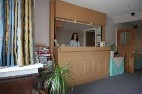 Heath Lodge Hotel Nr Nec Bickenhill Buitenkant foto