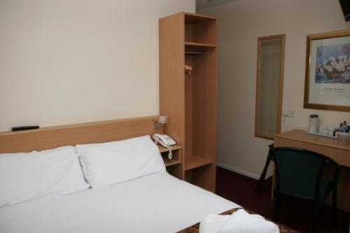 Heath Lodge Hotel Nr Nec Bickenhill Kamer foto